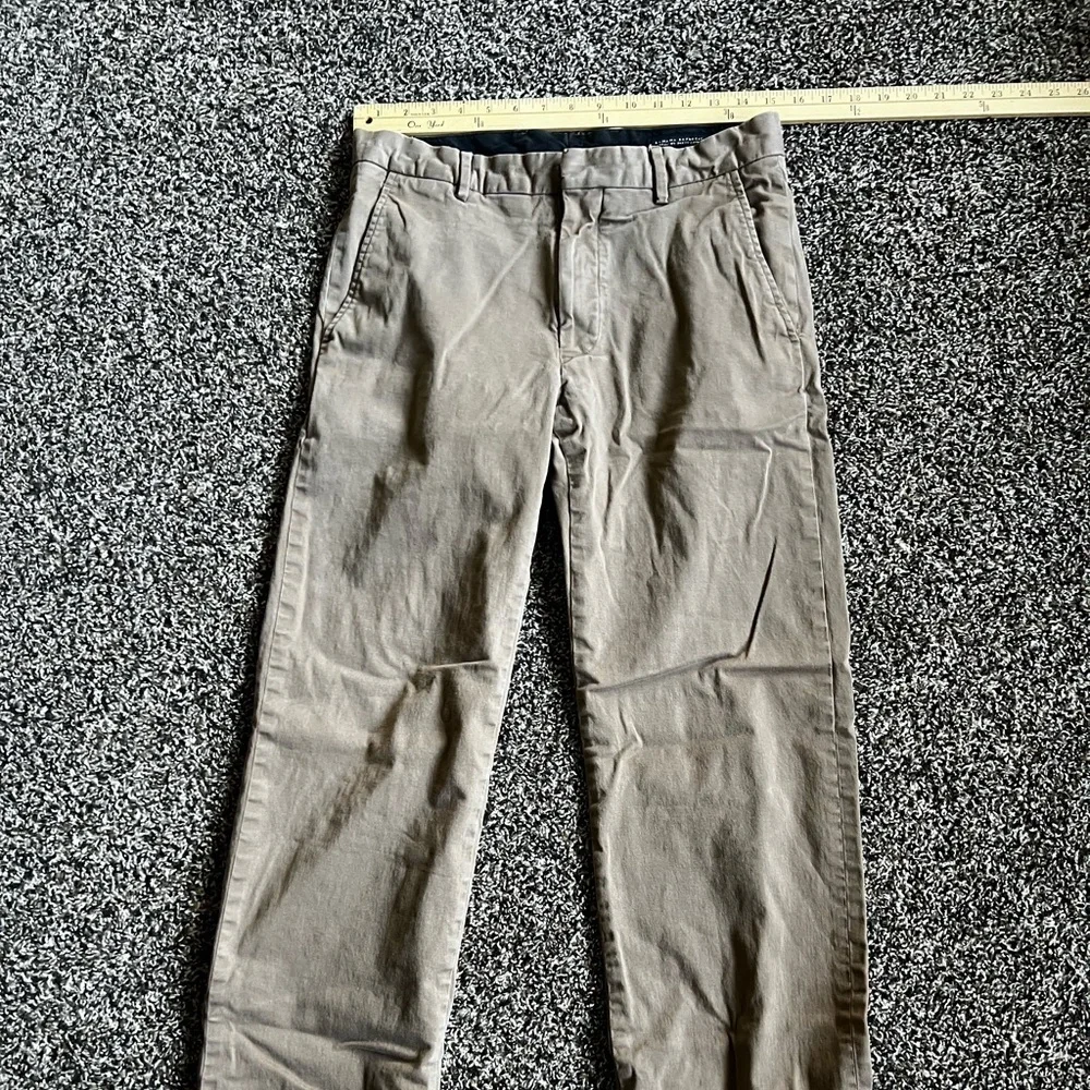 Banana Republic Men's Khaki Chinos